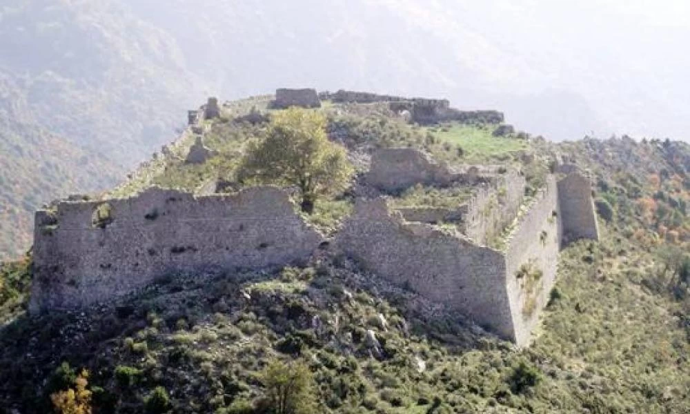 Σούλι: Σοβαρές ζημιές στο κάστρο της Κιάφας από τον σεισμό